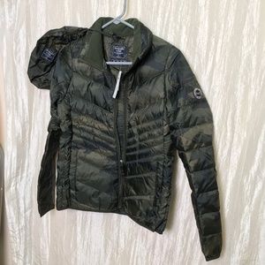 XS Womens Abercrombie and Fitch Puffer Camo Jacket